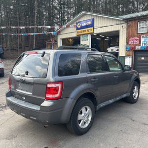 FORD ESCAPE XLT - 8