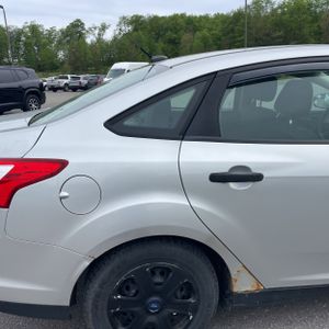 FORD FOCUS S - 9