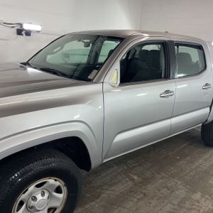 صورة 2 لـ 2016 Toyota TACOMA SR