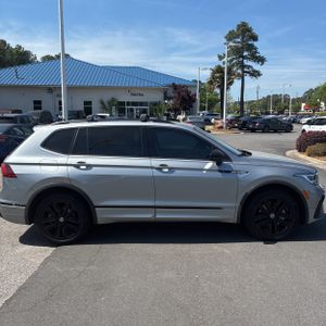 VOLKSWAGEN TIGUAN SE R-LINE BLACK - 10