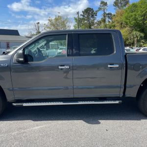 FORD F-150 XLT - 4
