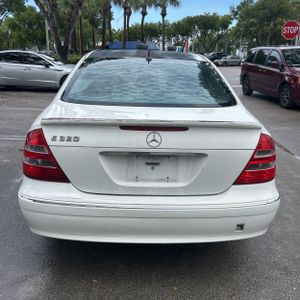 2004 Mercedes-BENZ E-CLASS 照片 7
