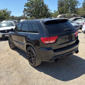 صورة 5 لـ 2012 JEEP GRAND CHEROKEE SRT8