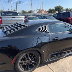 صورة 9 لـ 2023 Chevrolet CAMARO LT