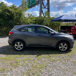 2016 Honda HR-V LX 照片 10