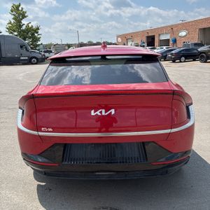 2024 KIA EV6 WIND — фото 7