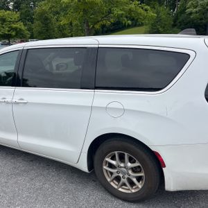 صورة 6 لـ 2023 Chrysler VOYAGER LX