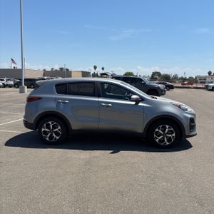 صورة 10 لـ 2020 KIA SPORTAGE LX