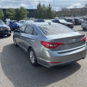 HYUNDAI SONATA SE - 5