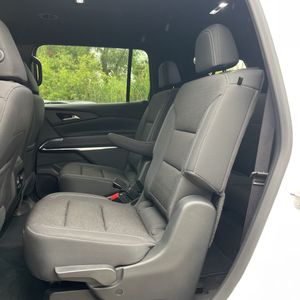 2025 Chevrolet TRAVERSE LT — миниатюра 34