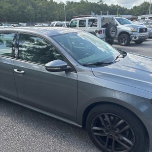 2019 Volkswagen PASSAT WOLFSBURG 缩略图 13