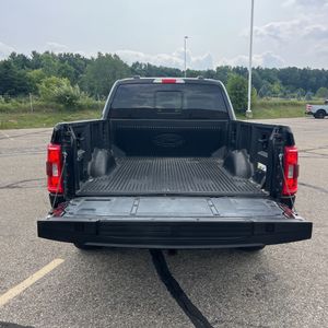 صورة مصغرة 47 لـ 2023 FORD F-150 XLT