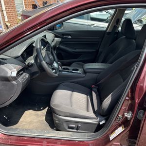 2025 Nissan ALTIMA SV thumbnail 31