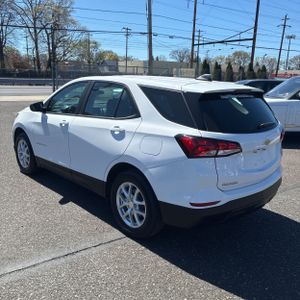 CHEVROLET EQUINOX LS - 5