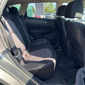 2011 Nissan ROGUE SV photo 35