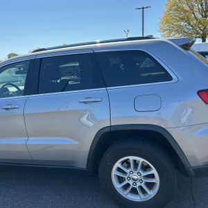 JEEP GRAND CHEROKEE LAREDO E - 6