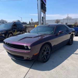 DODGE CHALLENGER SXT - 1