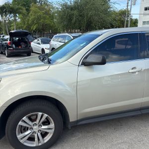 CHEVROLET EQUINOX LS - 2