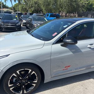 صورة 2 لـ 2022 KIA K5 GT-LINE