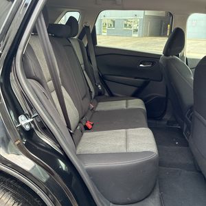 صورة مصغرة 34 لـ 2026 Nissan ROGUE SV