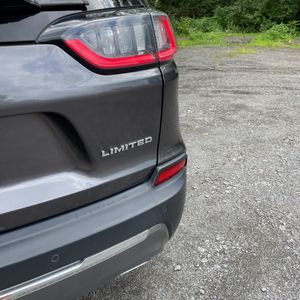 2020 JEEP CHEROKEE LIMITED — миниатюра 23