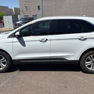 FORD EDGE SEL - 4