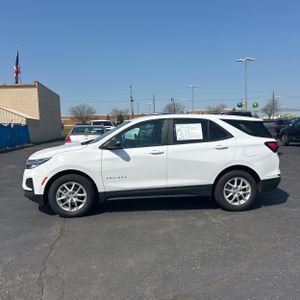 CHEVROLET EQUINOX LS - 3