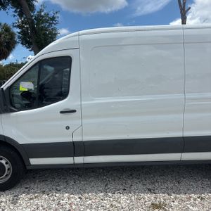 FORD TRANSIT 250 - 4