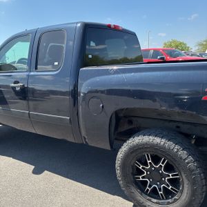 CHEVROLET SILVERADO 1500 LT1 - 6