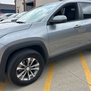 2026 Chevrolet EQUINOX LT 照片 2