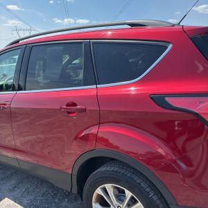 2017 FORD ESCAPE SE 照片 6