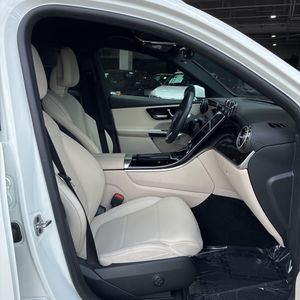 2025 Mercedes-BENZ GLC 缩略图 33