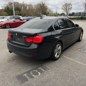 BMW 330I XDRIVE - 8