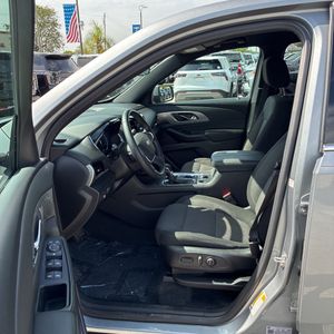 2023 Chevrolet TRAVERSE LT CLOTH 缩略图 32