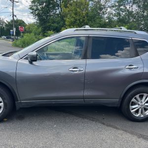 2016 Nissan ROGUE SV 照片 3