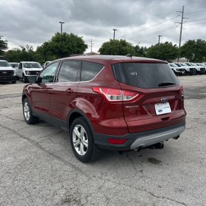 FORD ESCAPE SE - 4