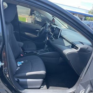 2020 Toyota COROLLA LE thumbnail 32
