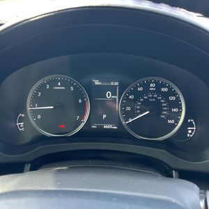 2025 Lexus IS 300 BASE — миниатюра 39