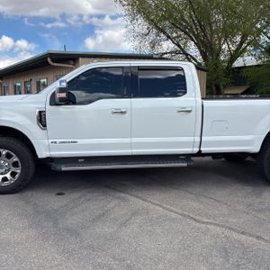 FORD F-250 SUPER DUTY LARIAT - 4