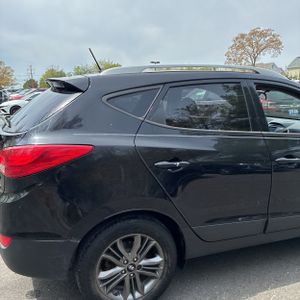 HYUNDAI TUCSON SE - 9