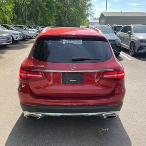 MERCEDES-BENZ GLC - 7