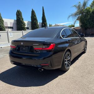 BMW 3 SERIES 330I - 8