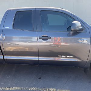 صورة 11 لـ 2017 Toyota TUNDRA SR5