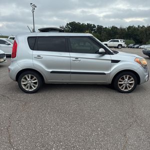 2012 KIA SOUL + thumbnail 58