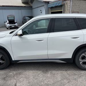 2025 BMW X1 XDRIVE28I 照片 4