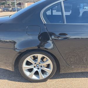 BMW 5-SERIES 550I - 9