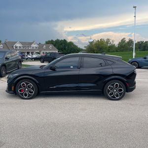 2022 FORD MUSTANG MACH-E GT — фото 3