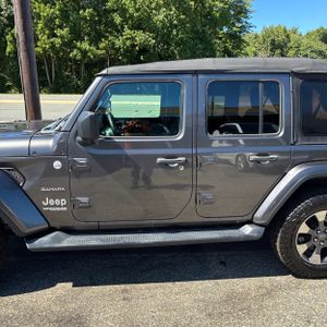 صورة 4 لـ 2018 JEEP WRANGLER UNLIMITED SAHARA
