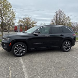 JEEP GRAND CHEROKEE OVERLAND - 3