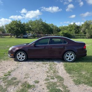 FORD FUSION SE - 3